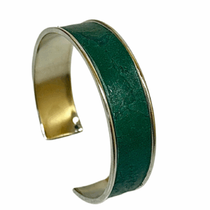 Manchette argentée Cuir de Carpe de Dombes - vert sapin