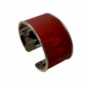Majesté argentée Cuir de Carpe de Dombes - rouge