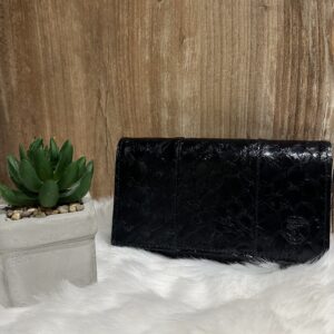 Pochette à écailles en cuir de carpe - noir