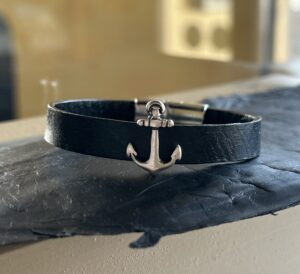 Bracelet Cuir de Carpe de Dombes "ancre" - noir