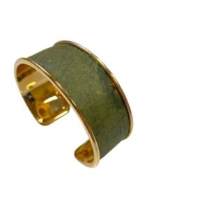 Majesté dorée Cuir de Carpe de Dombes - kaki