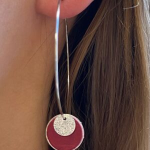 Boucles d'oreilles pendantes argentées - fuchsia Cuir de Carpe de Dombes
