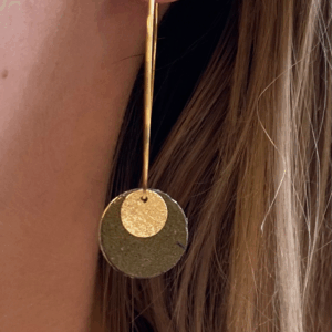 Boucles d'oreilles pendantes dorées - doré Cuir de Carpe de Dombes