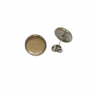 Puces d'oreilles blanc irisé- argentées