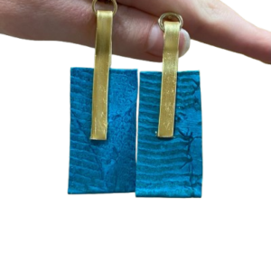 Boucles d'oreille rectangles turquoise doré Cuir de Carpe de Dombes