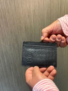 NOUVELLE COLLECTION - porte-cartes zippé noir